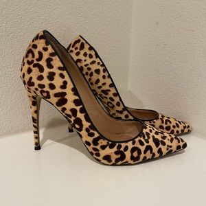 Steve Madden “Daisie” Leopard Pump